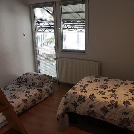 شقة Apartman Sana Lux Sanski Most المظهر الخارجي الصورة