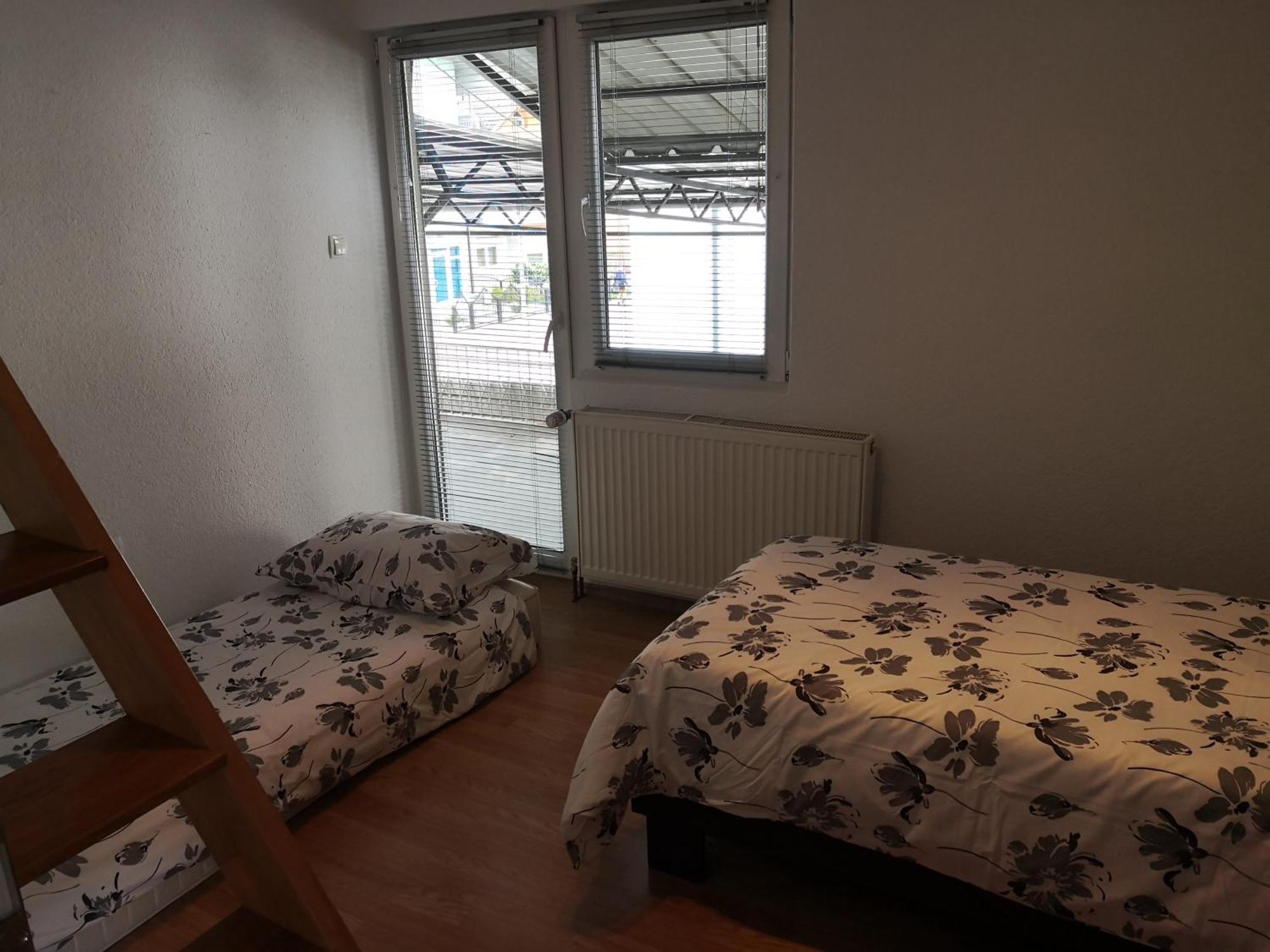 شقة Apartman Sana Lux Sanski Most المظهر الخارجي الصورة